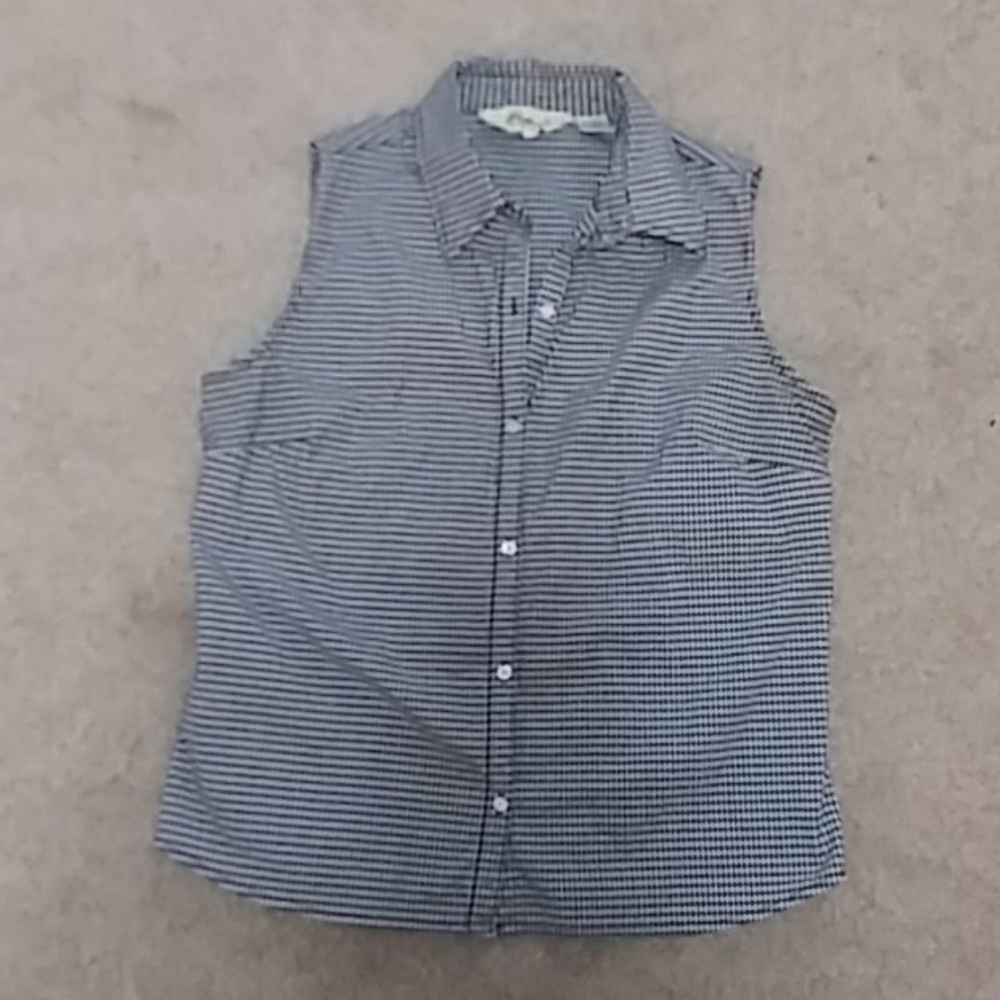 Eddie Bauer Classic Sleeveless Blouse Size M